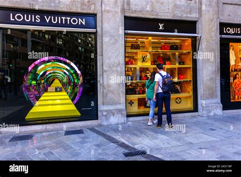 Louis Vuitton spain locations